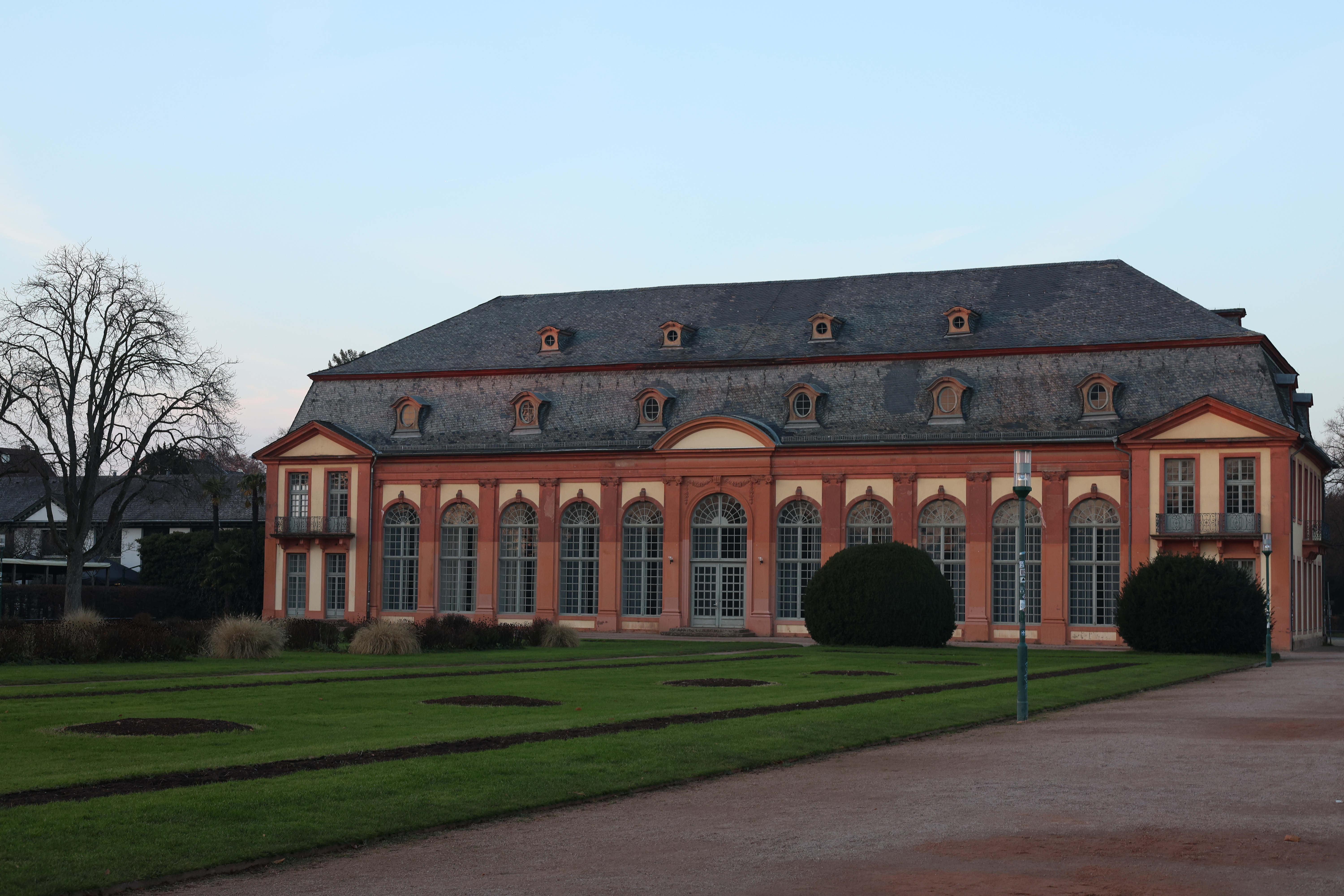 Ein Bild der Orangerie Darmstadt